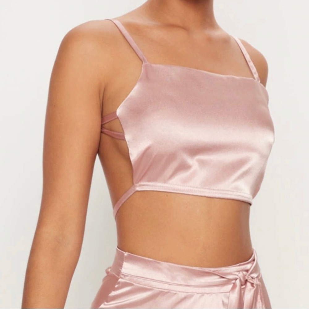 5/$25 DEAL Prettylittlething bundle - Picture 2 of 4